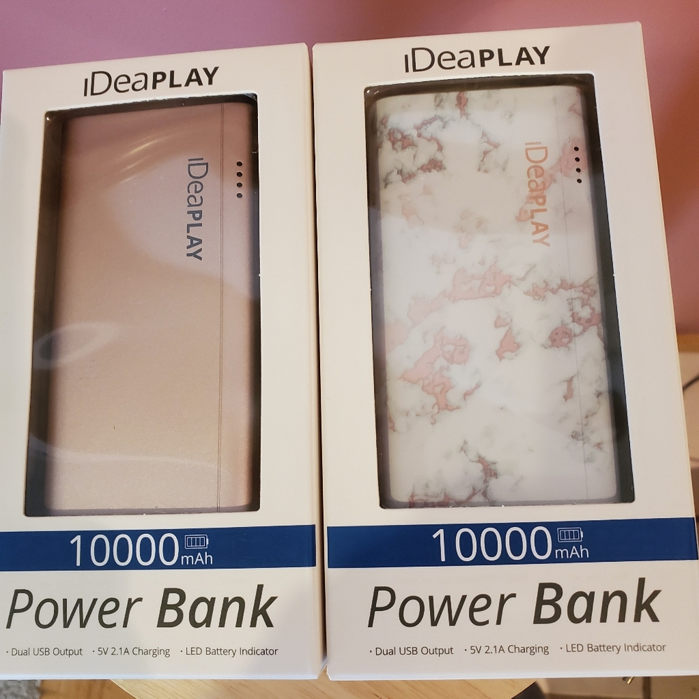 (2) 1000mAh Power Banks